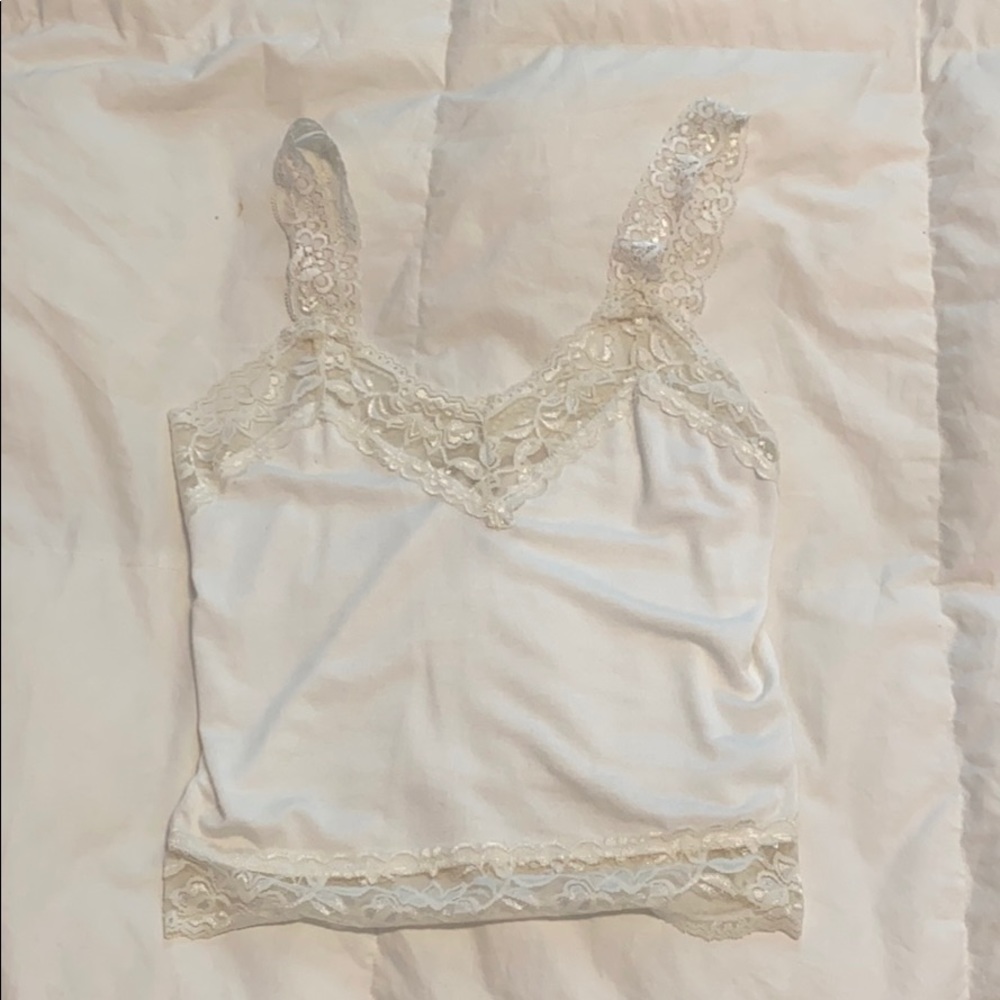 White crop top